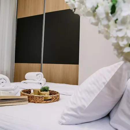 Pool Resort- Lena- 2 Appartement *