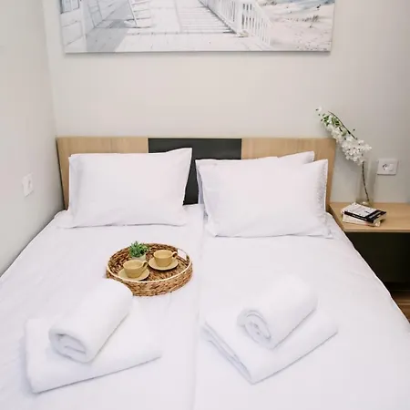 Appartement Pool Resort- Lena- 2 Vrdnik