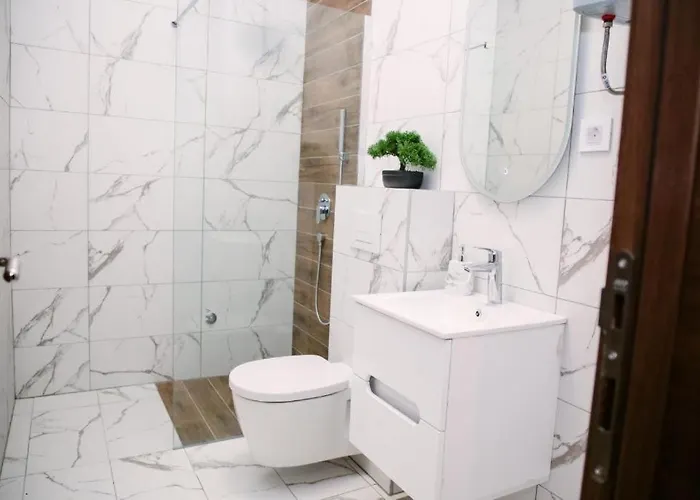 Pool Resort- Lena- 2 *